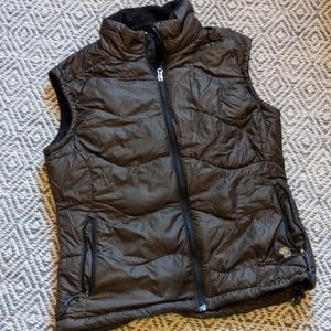 Mountain Hardwear vest